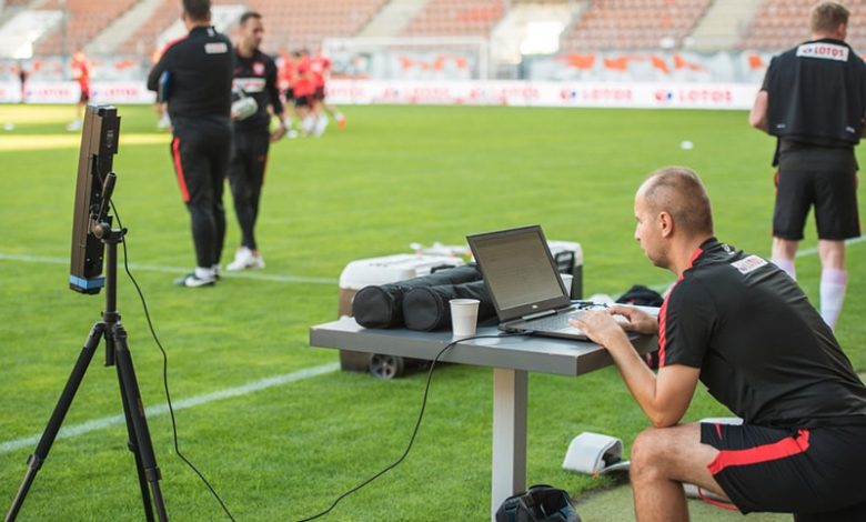 Un analista obtiene datos de los jugadores